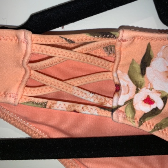 Peach floral bikini bottoms - Picture 3 of 5